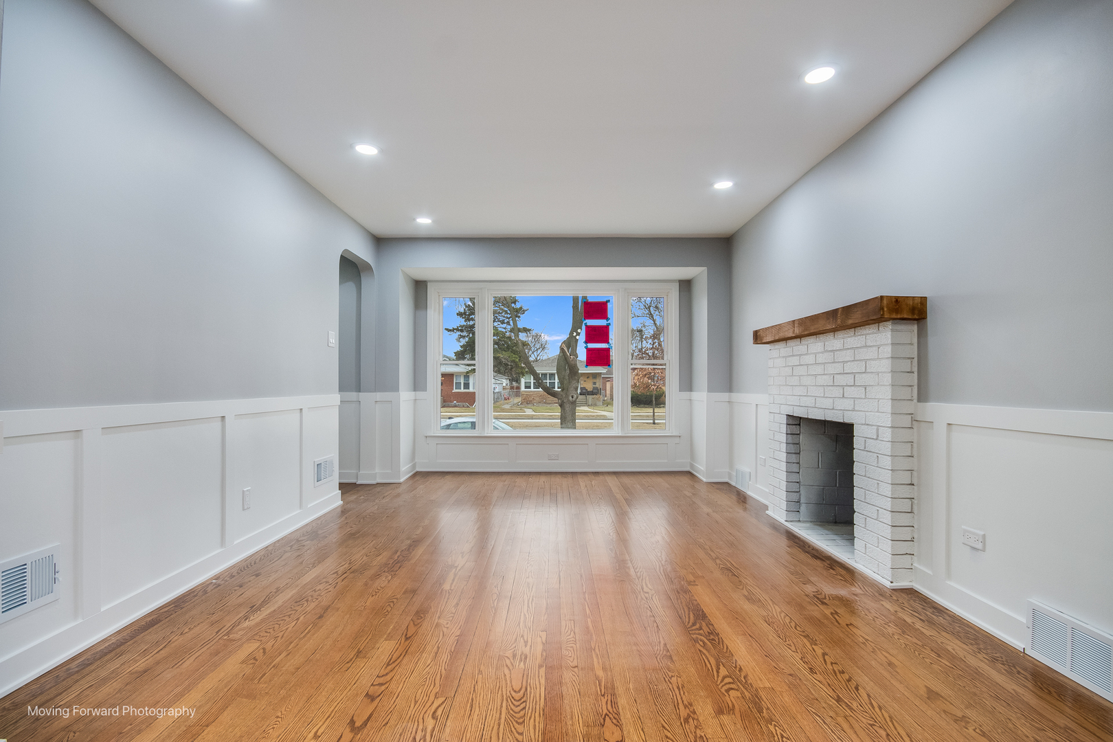 665 W 144th Street, Riverdale, IL 60827