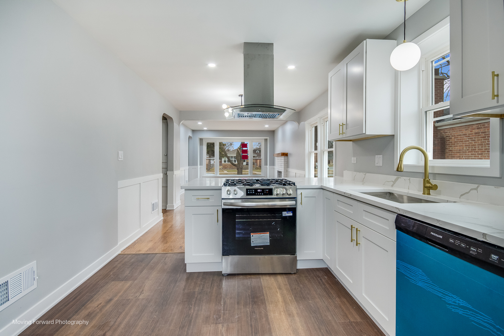 665 W 144th Street, Riverdale, IL 60827