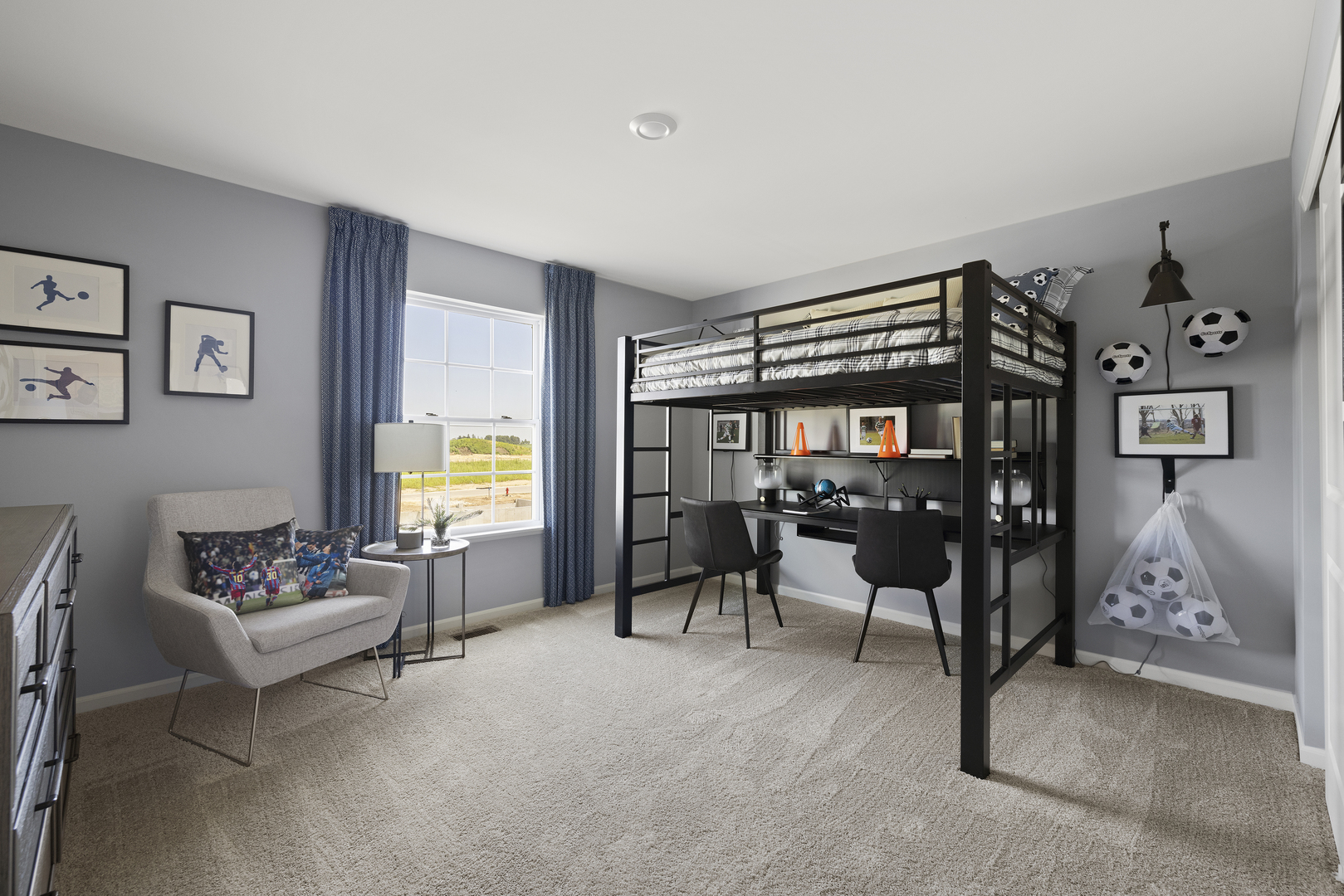 714 Erwin Street, Oswego, IL 60543