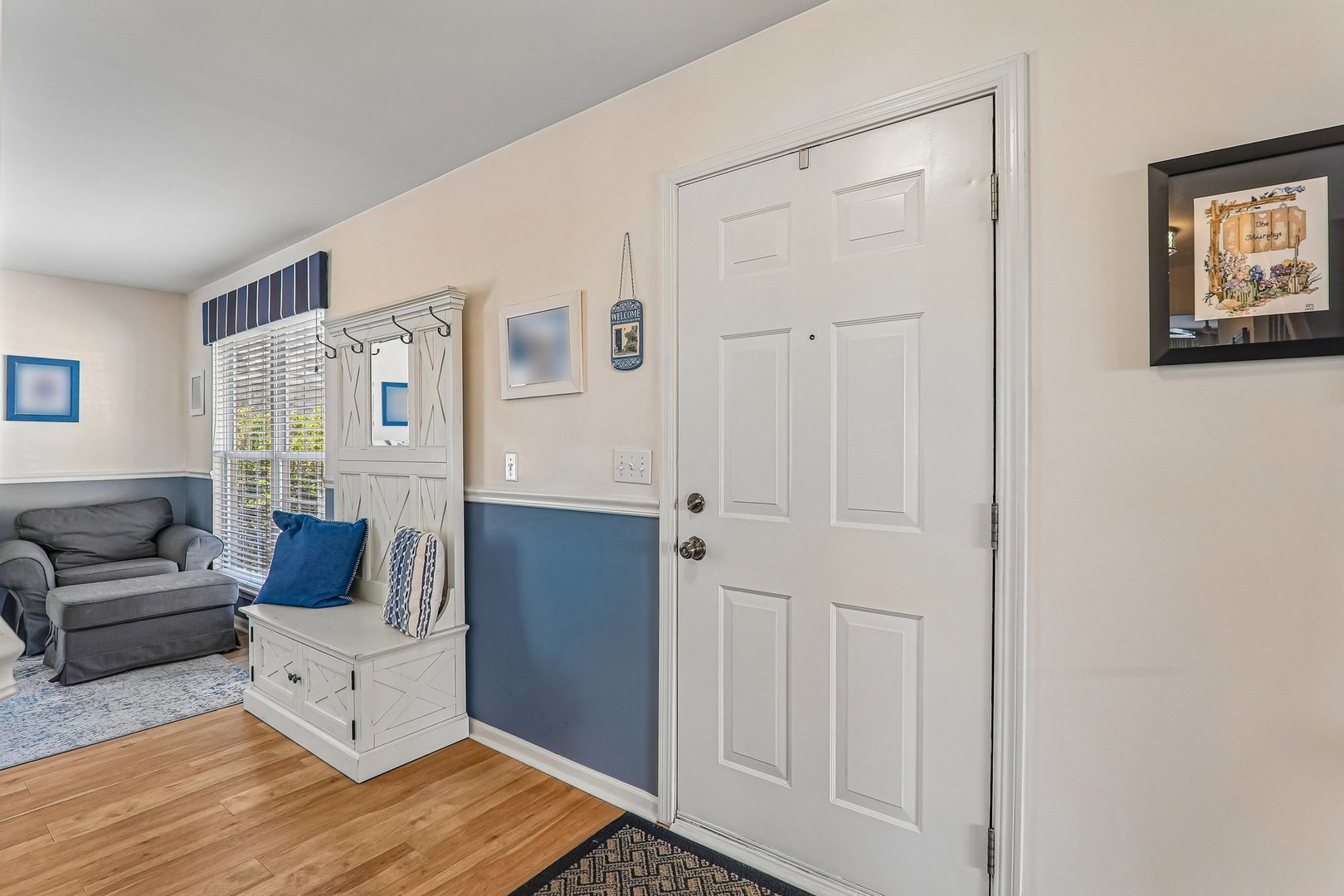 806 Meadowridge Drive, Aurora, IL 60504