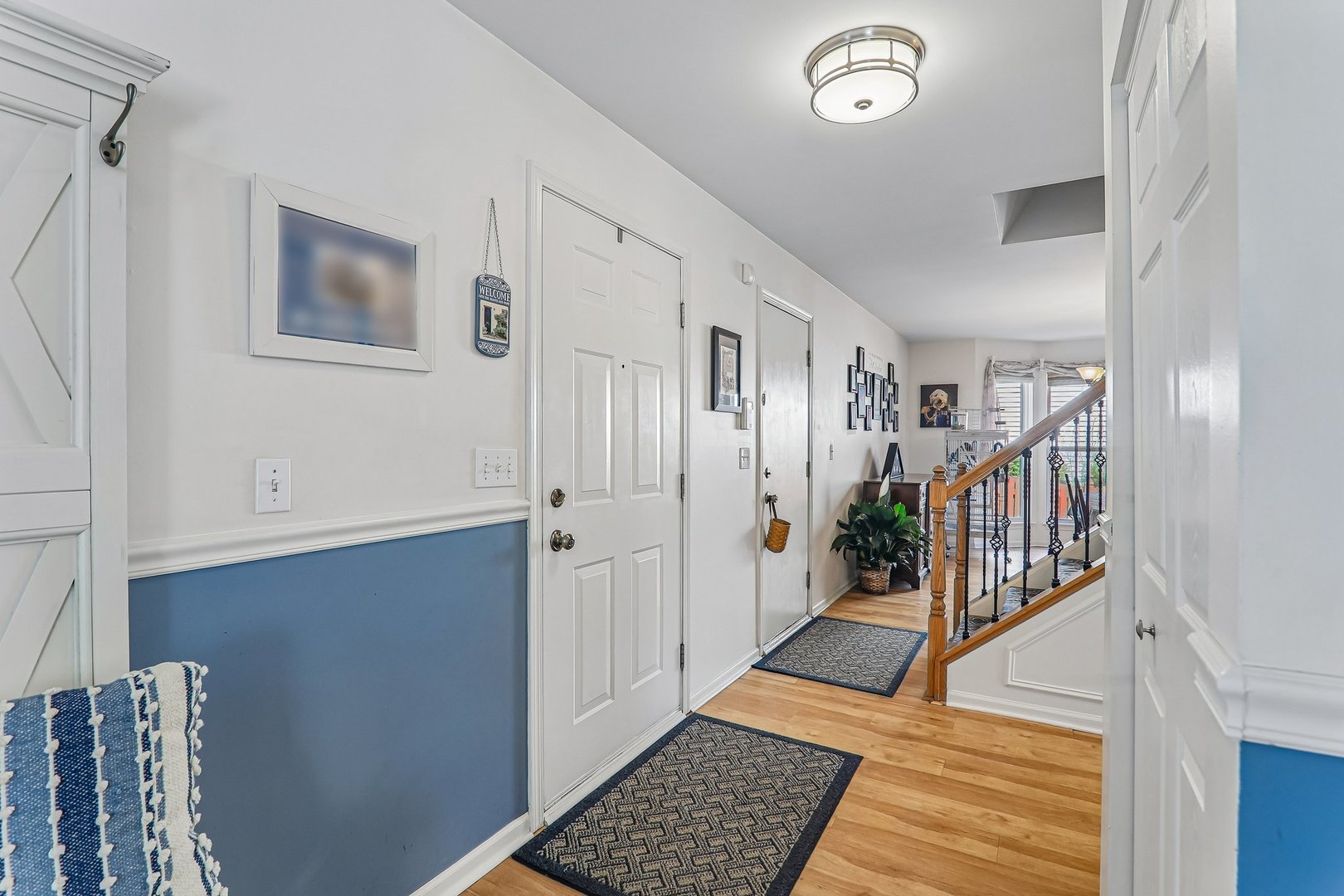 806 Meadowridge Drive, Aurora, IL 60504