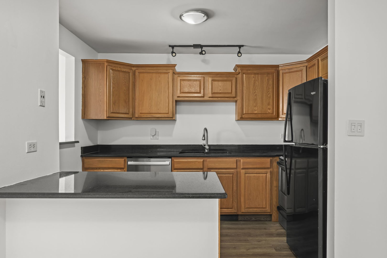 1348 N Geneva Drive #3A, Palatine, IL 60074