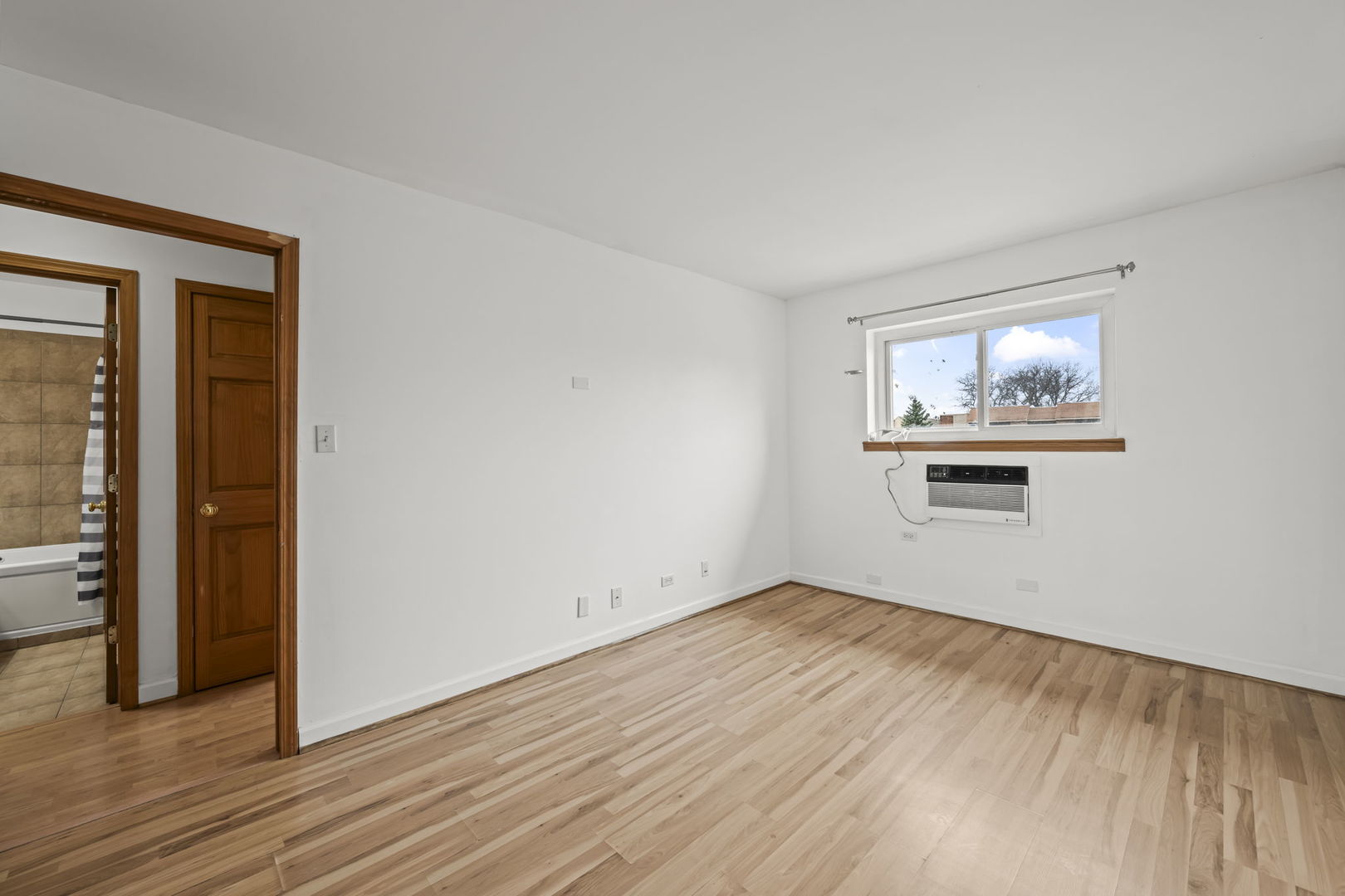 1348 N Geneva Drive #3A, Palatine, IL 60074