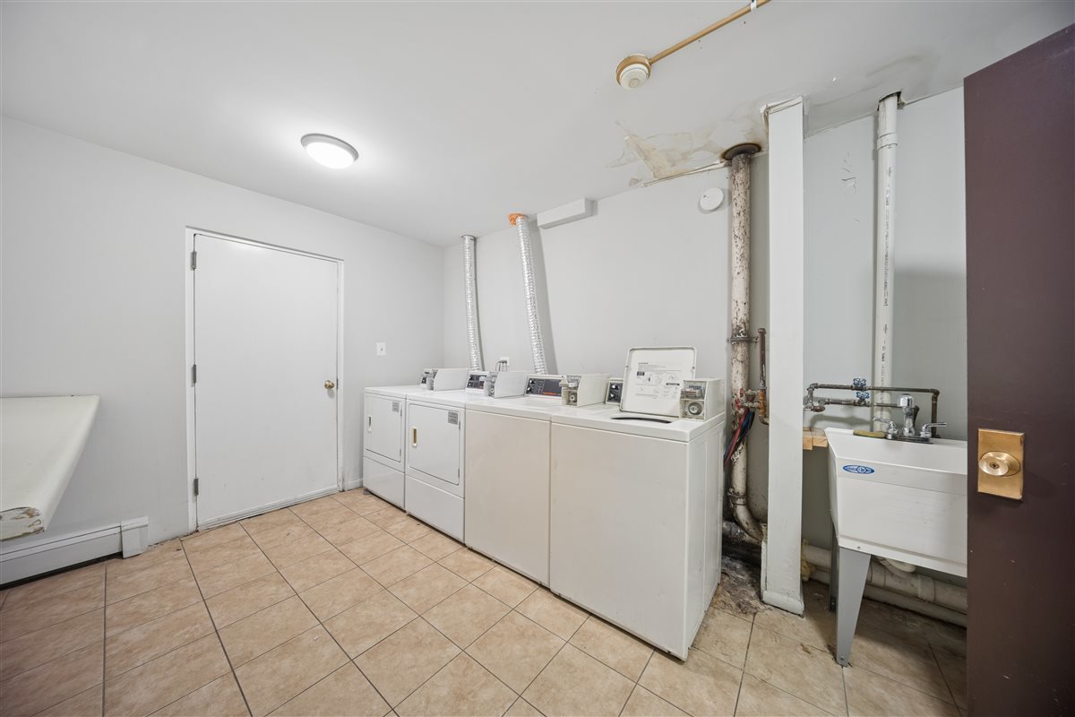 11245 S Harlem Avenue #A1, Worth, IL 60482