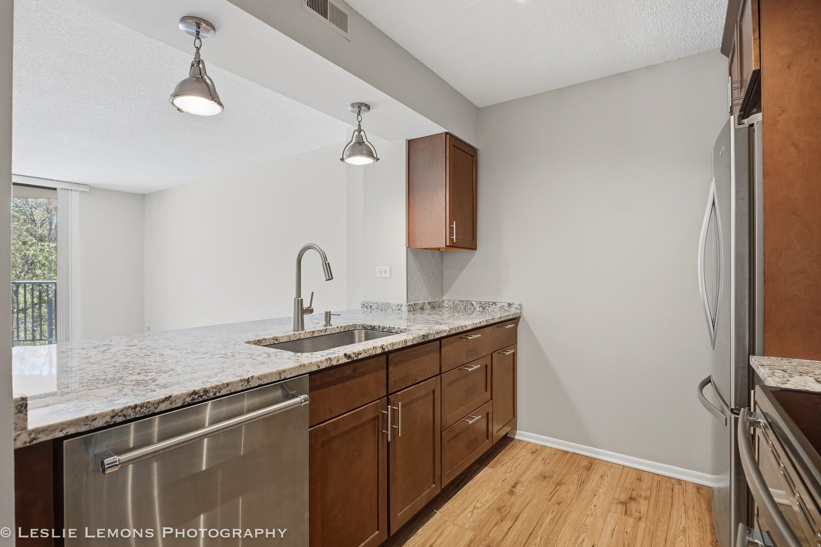 511 Aurora Avenue #313, Naperville, IL 60540