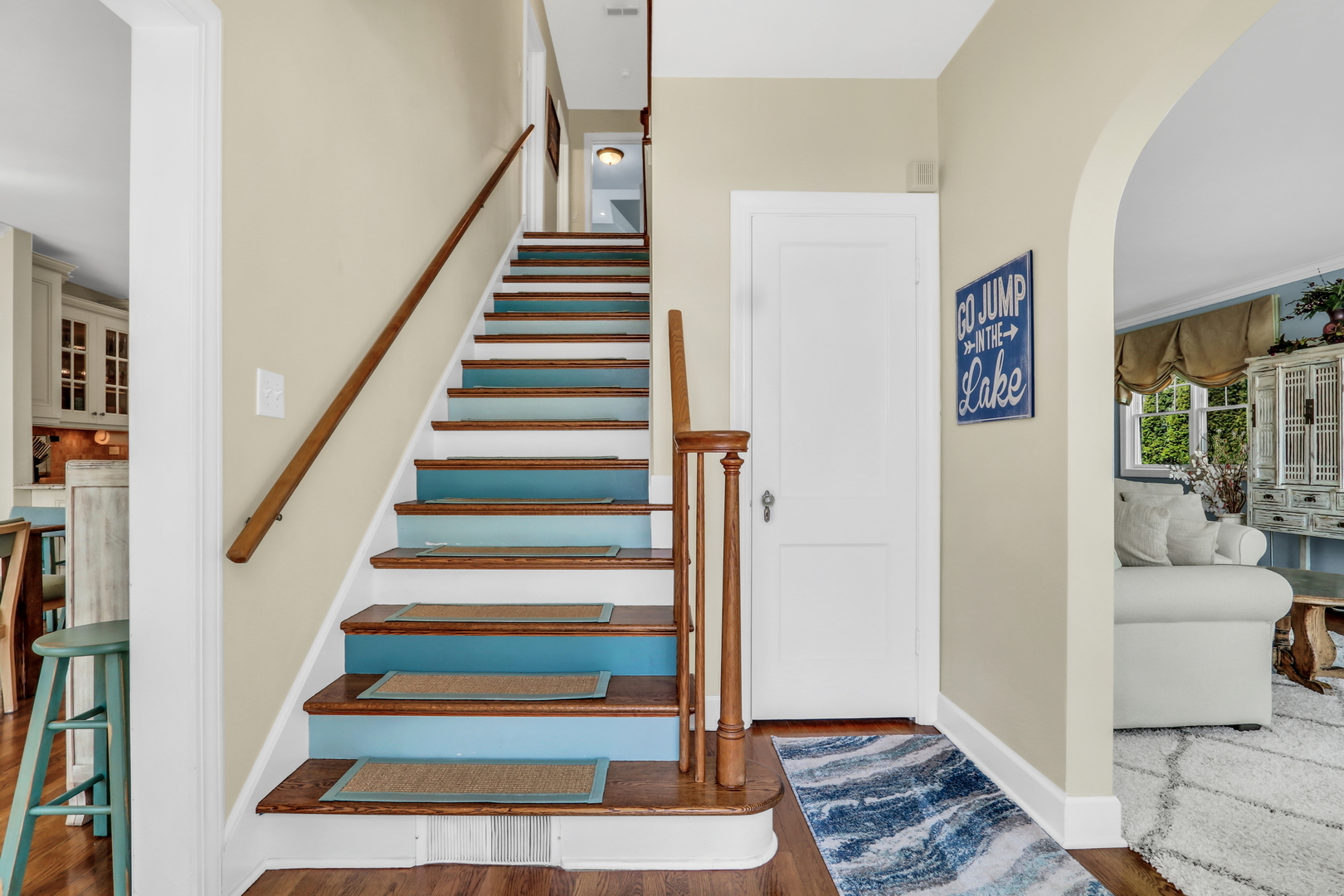 42065 N Old Lake Avenue, Antioch, IL 60002