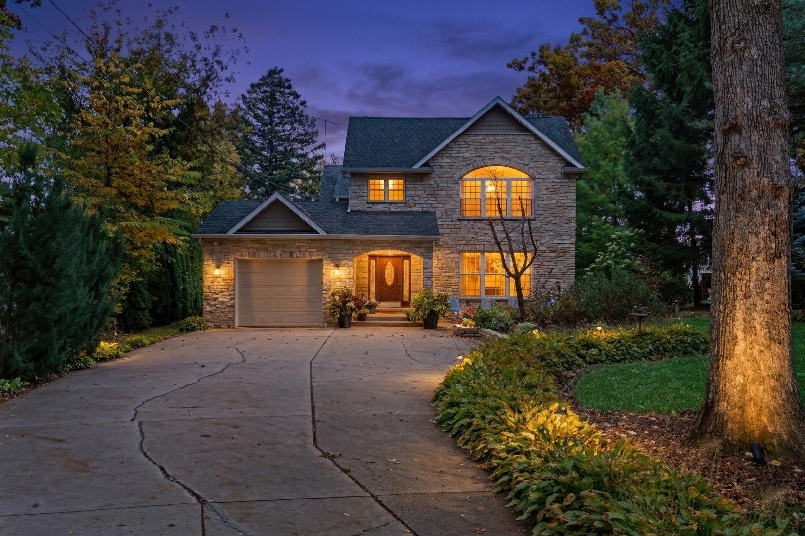 42065 N Old Lake Avenue, Antioch, IL 60002