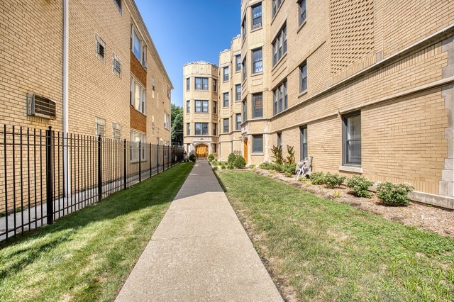 7520 N Winchester Avenue #GE, Chicago, IL 60626