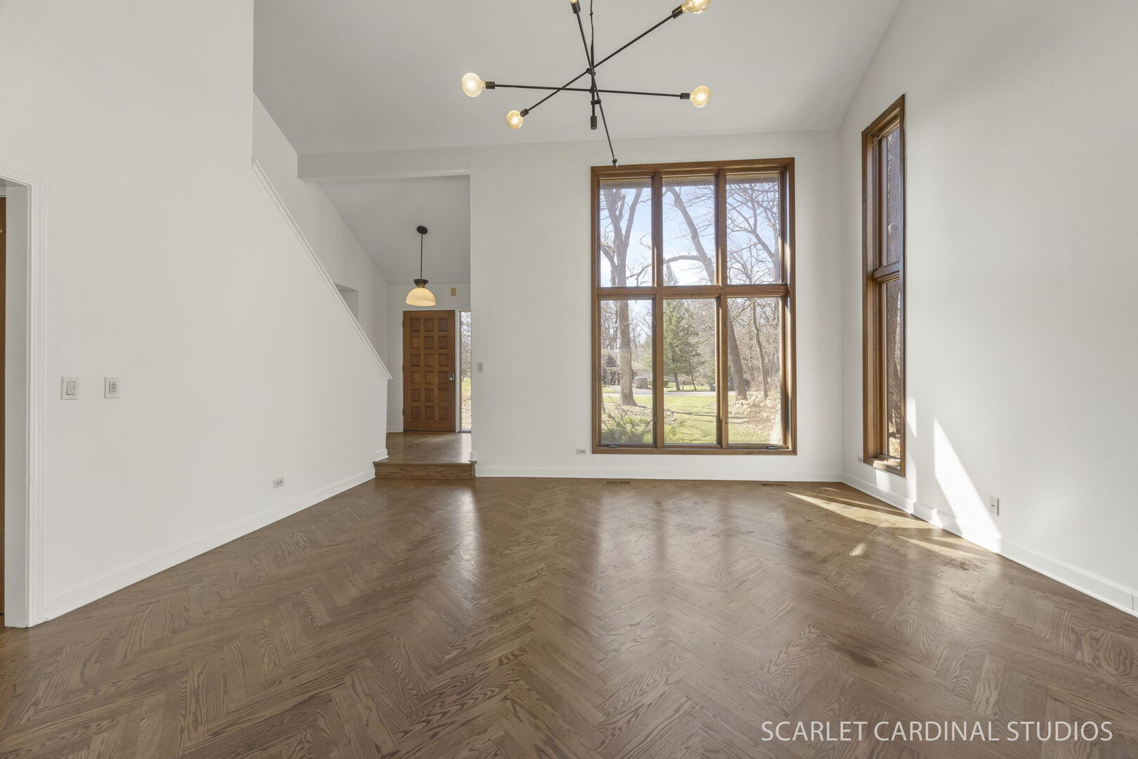 29W256 Oak Lane, West Chicago, IL 60185