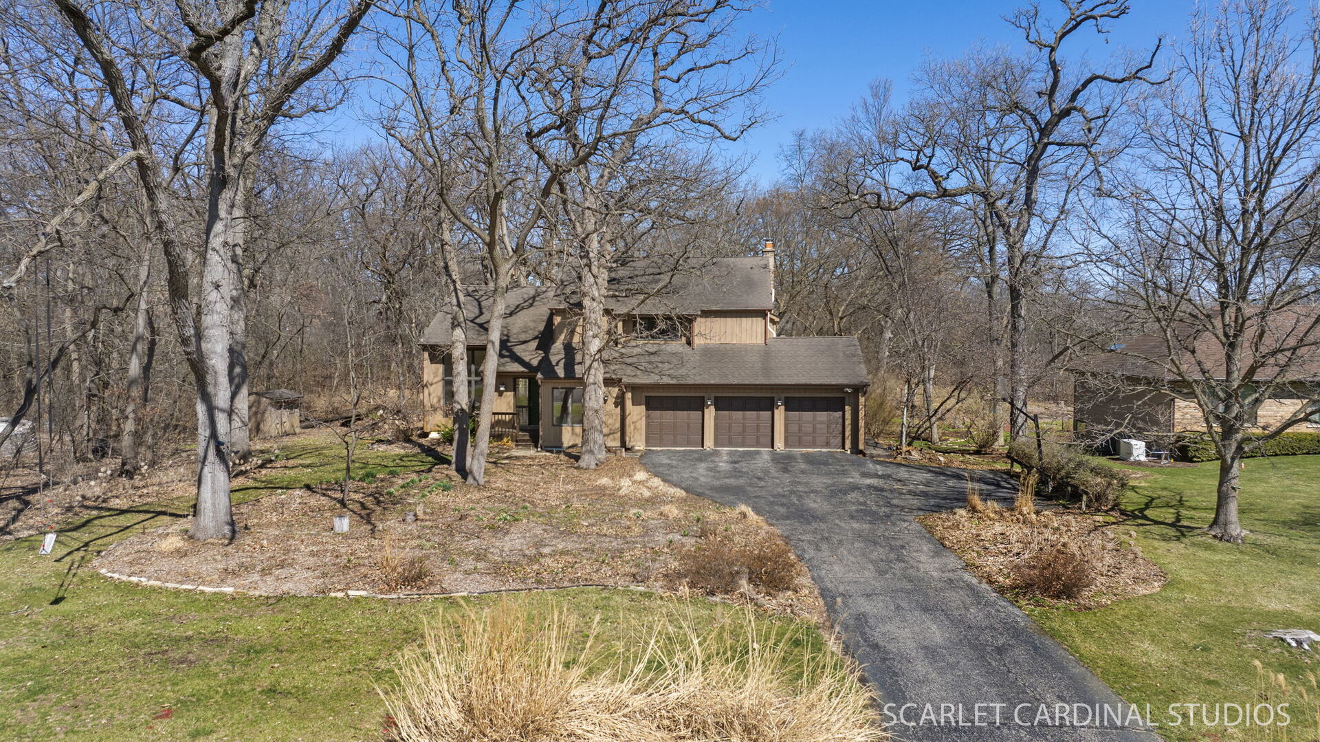 29W256 Oak Lane, West Chicago, IL 60185