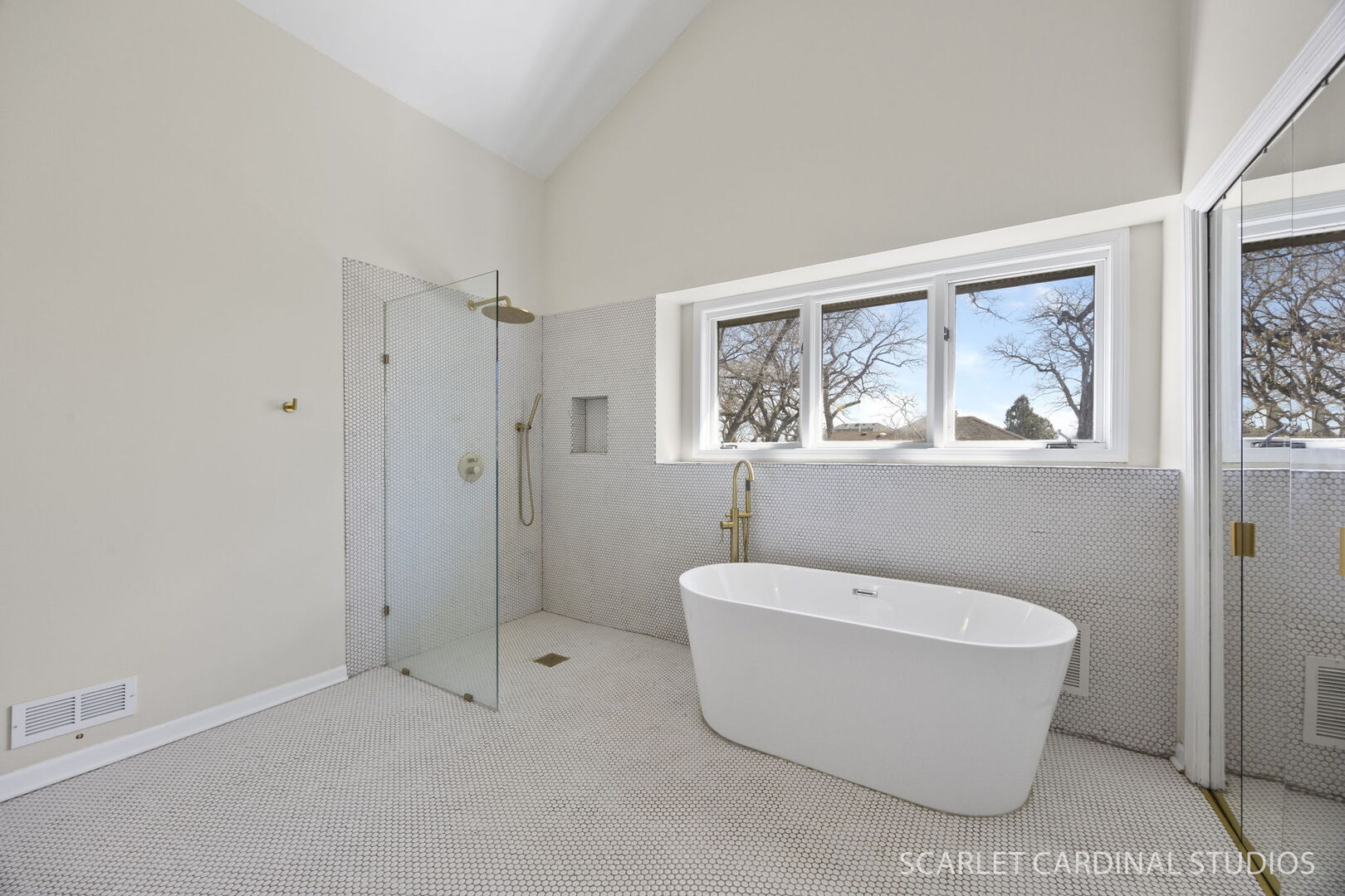 29W256 Oak Lane, West Chicago, IL 60185