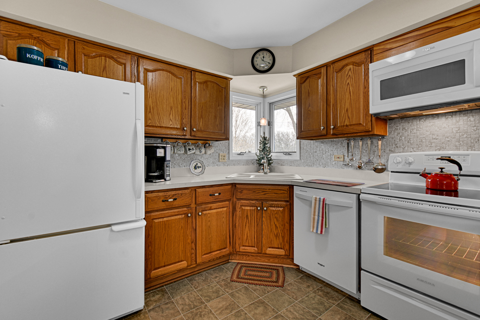 18538 Oakley Avenue, Lansing, IL 60438