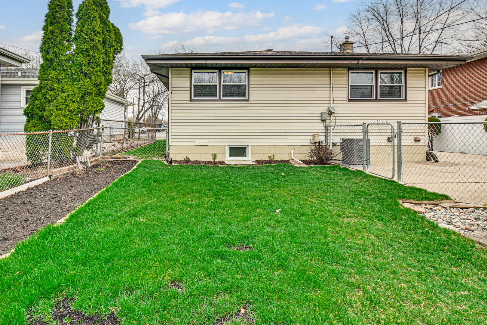 18538 Oakley Avenue, Lansing, IL 60438