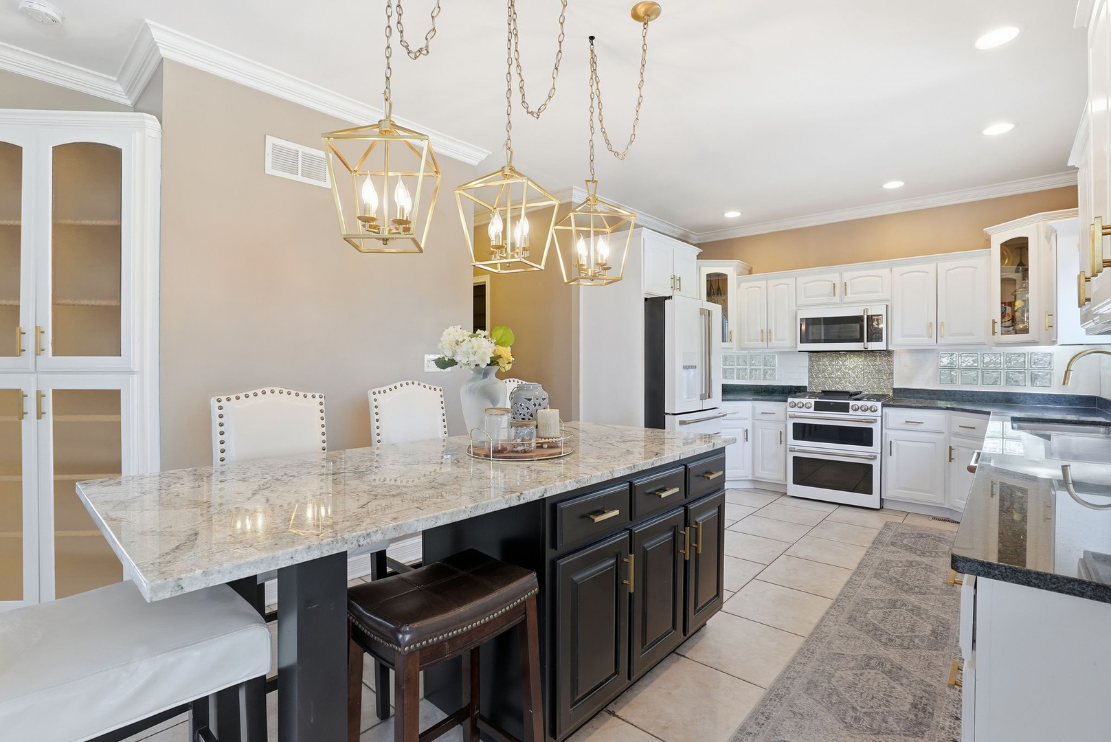 12959 Silver Fox Drive, Lemont, IL 60439