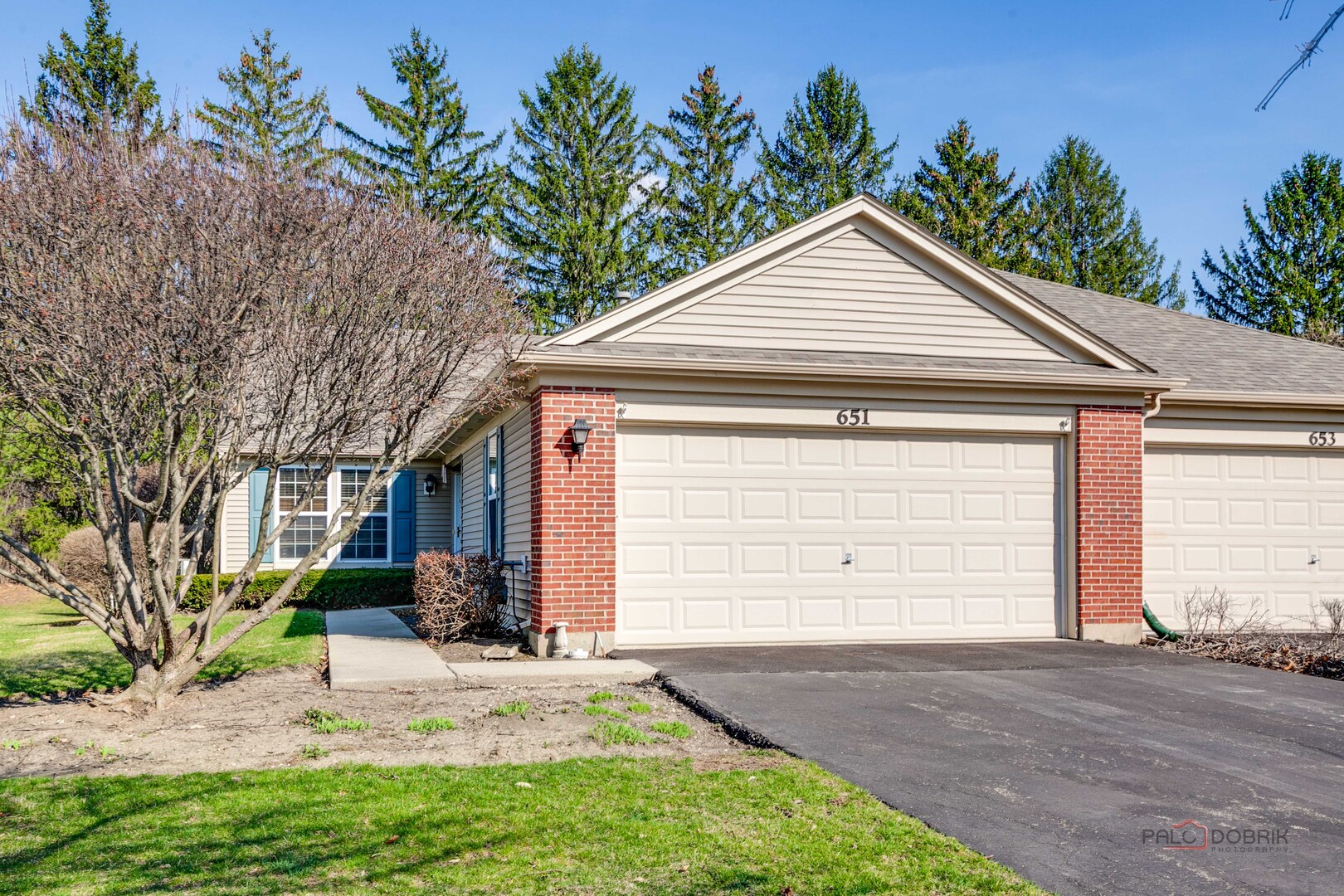 651 S Essington Drive, Round Lake, IL 60073