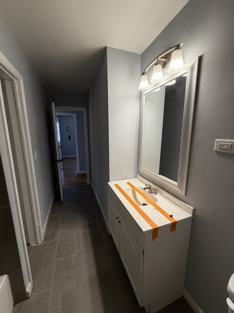 16037 Evans Avenue, South Holland, IL 60473