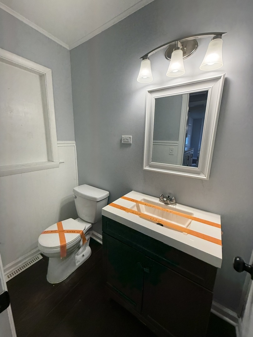 16037 Evans Avenue, South Holland, IL 60473