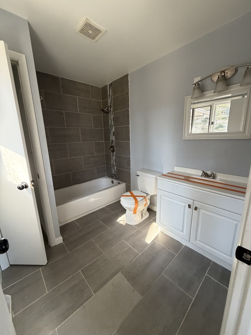 16037 Evans Avenue, South Holland, IL 60473