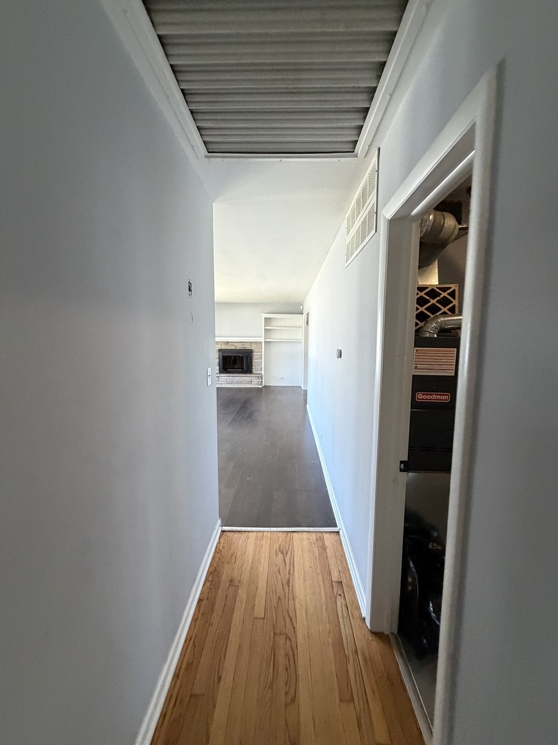 16037 Evans Avenue, South Holland, IL 60473