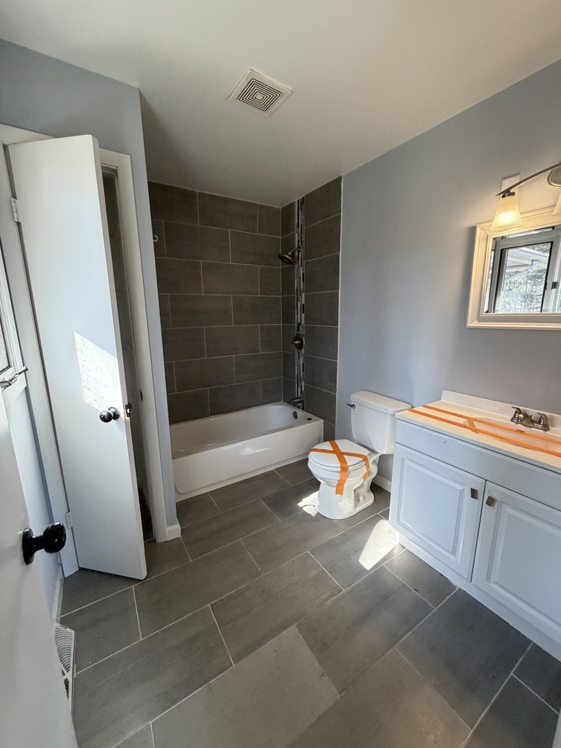 16037 Evans Avenue, South Holland, IL 60473