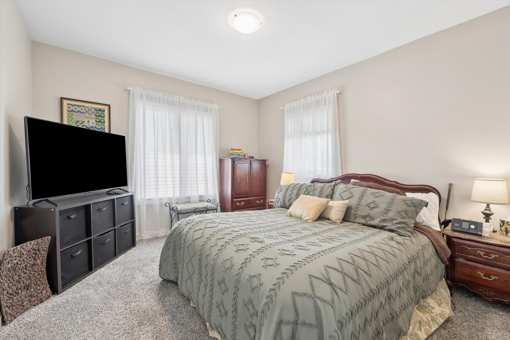 124 E Jackson Street, Villa Park, IL 60181