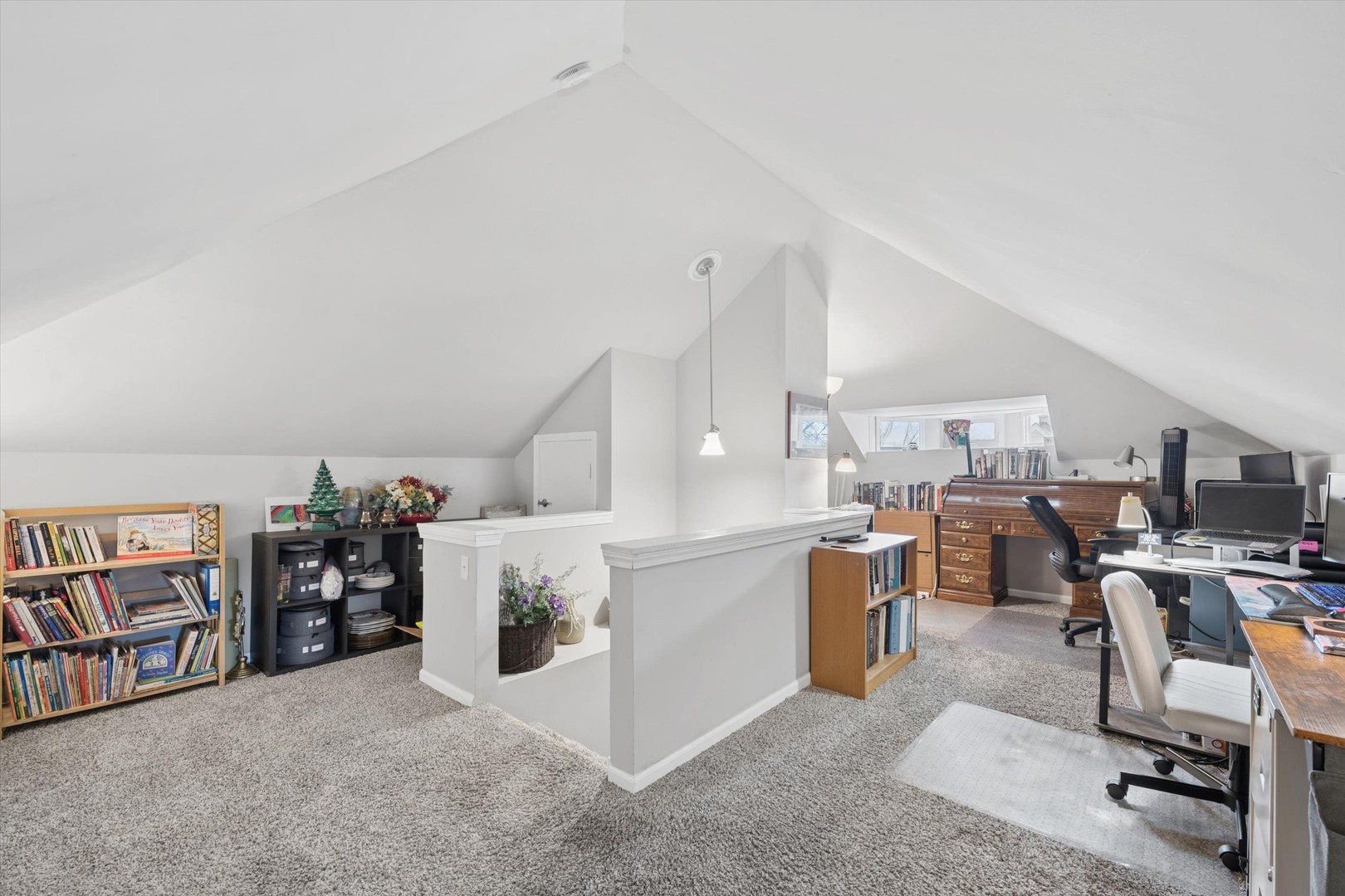 124 E Jackson Street, Villa Park, IL 60181