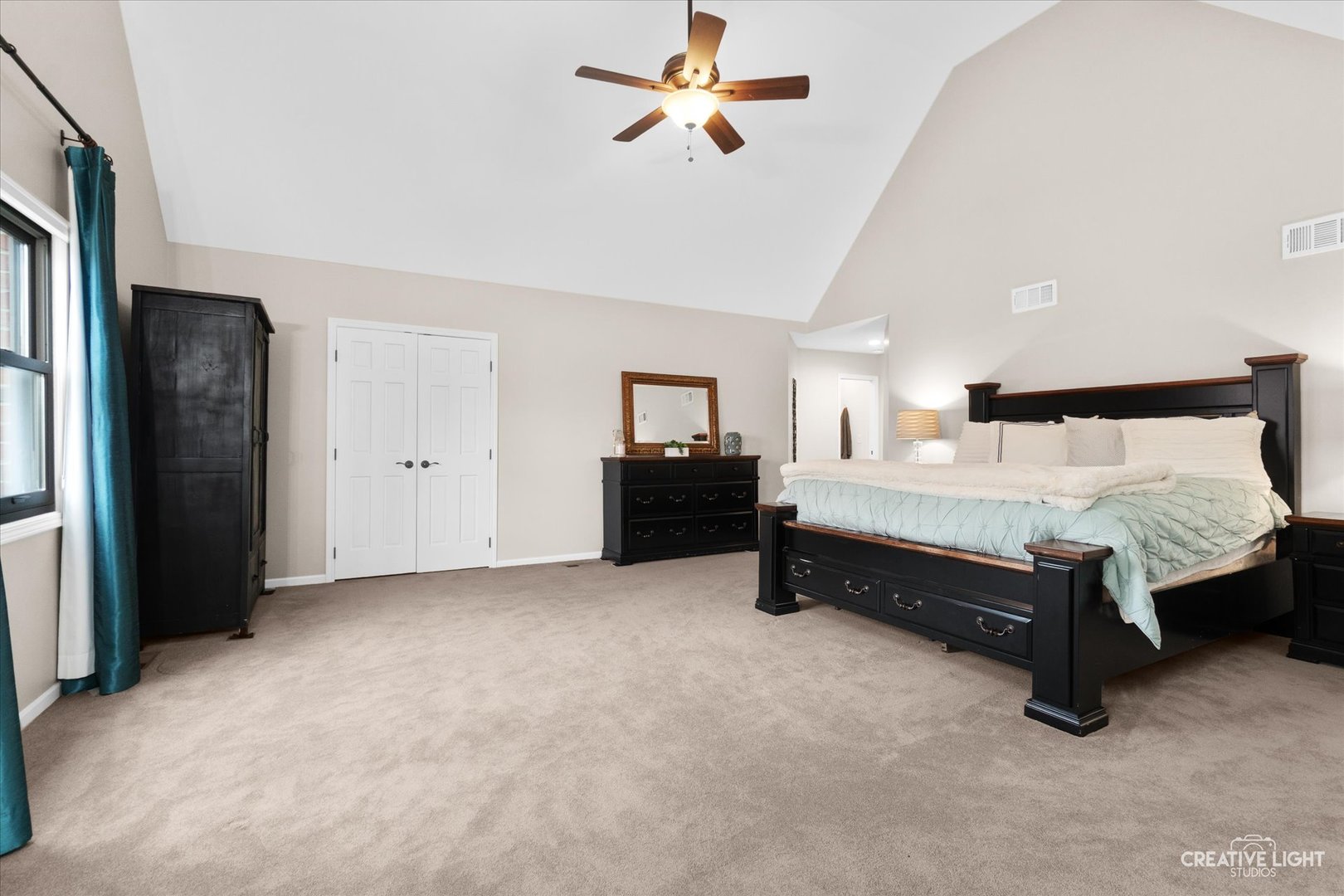 4459 Esquire Circle, Naperville, IL 60564