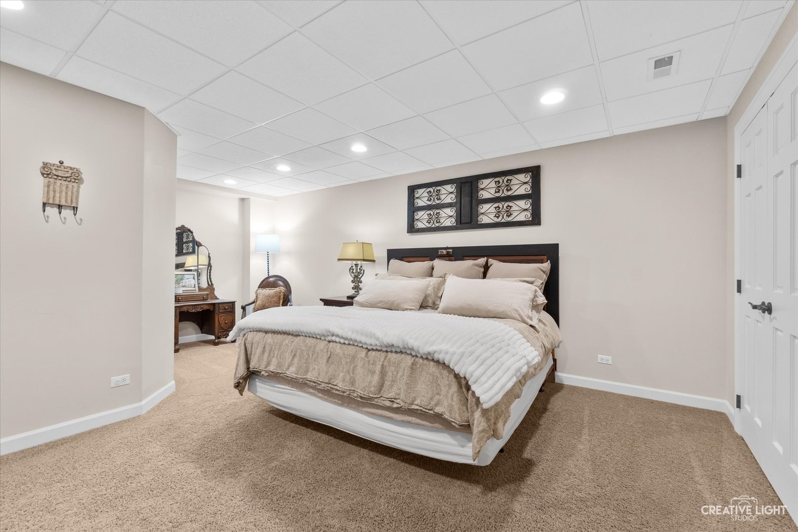 4459 Esquire Circle, Naperville, IL 60564