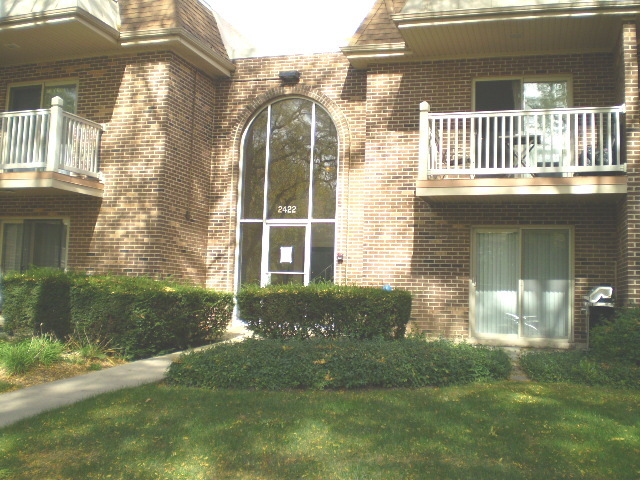 2422 N Kennicott Drive #2D, Arlington Heights, IL 60004