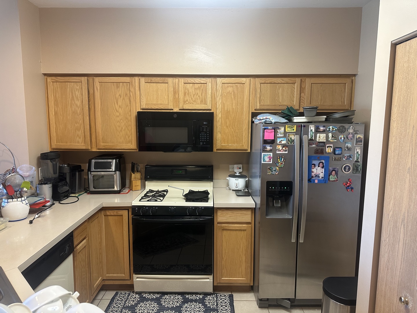 2734 Rockport Lane, Naperville, IL 60564