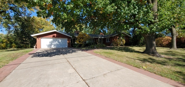 Burr Ridge, IL 60527