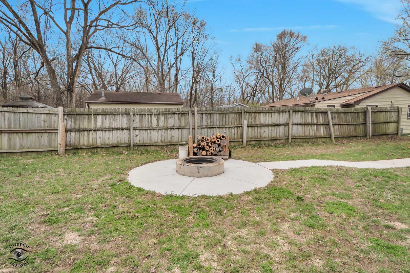 2111 Woodview Drive, Wilmington, IL 60481