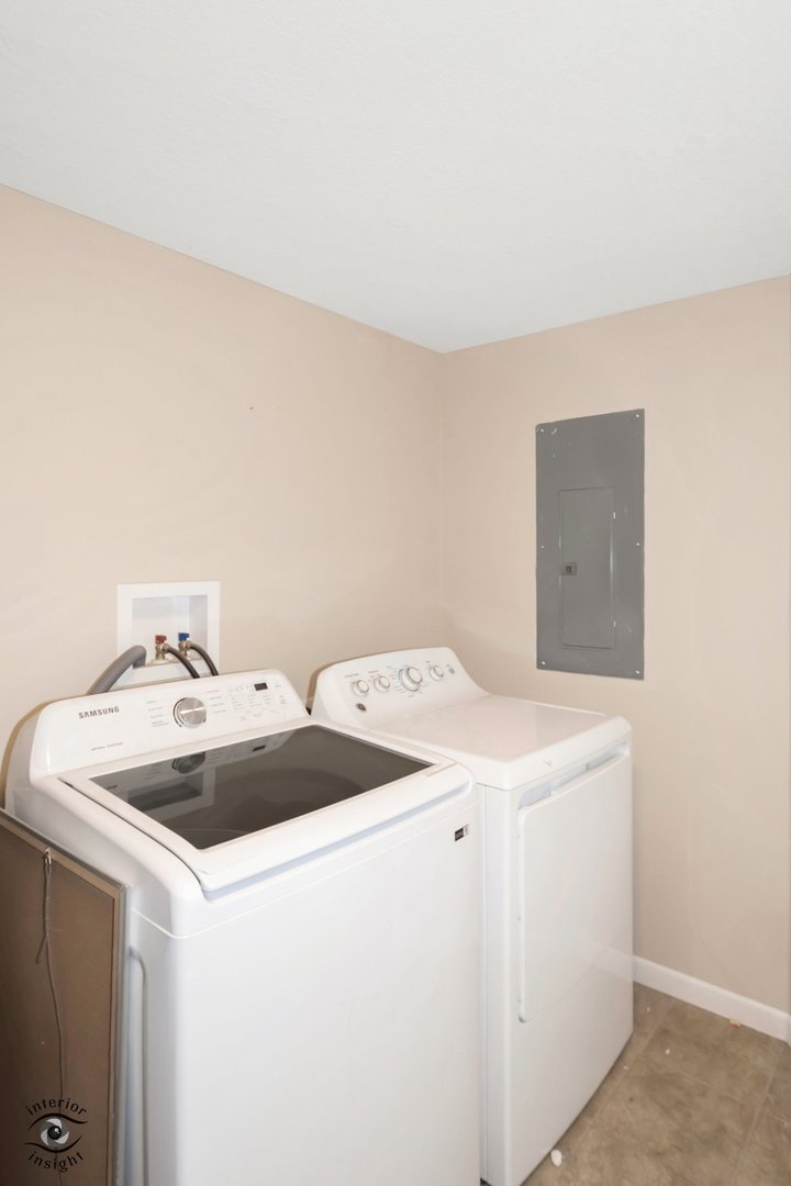 2111 Woodview Drive, Wilmington, IL 60481