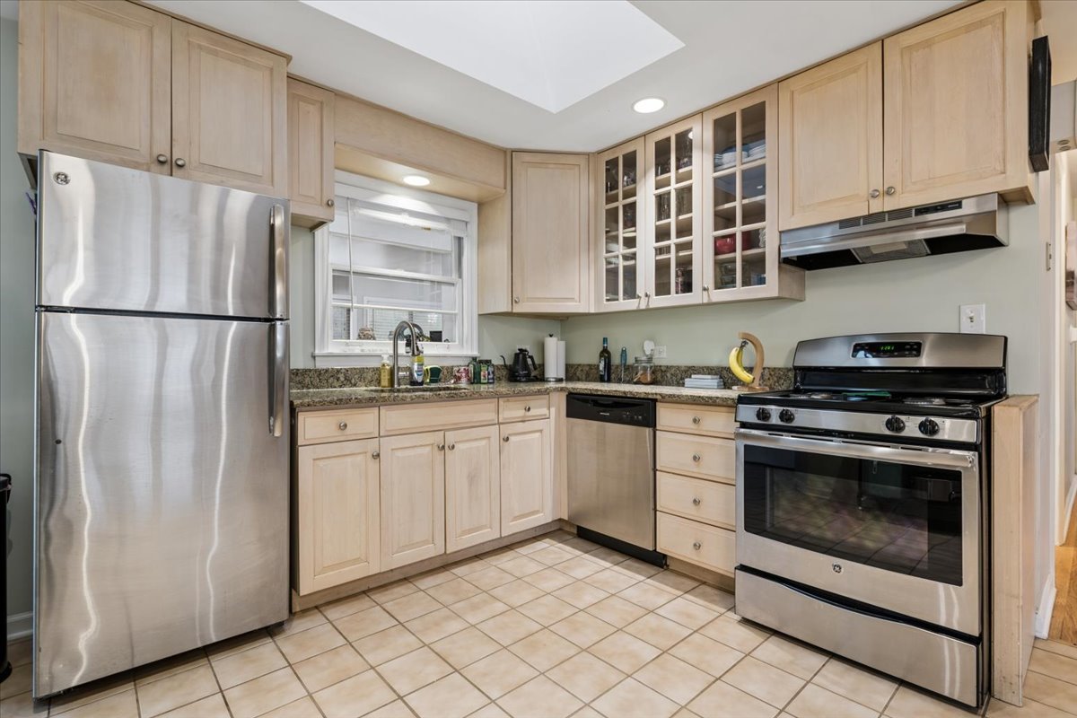 26 S Rohlwing Road, Palatine, IL 60074