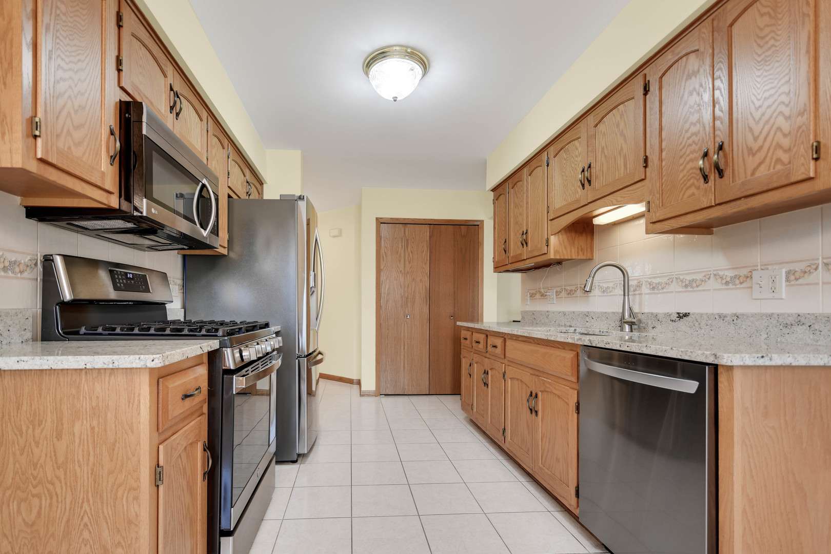 17857 Columbus Court #23, Orland Park, IL 60467