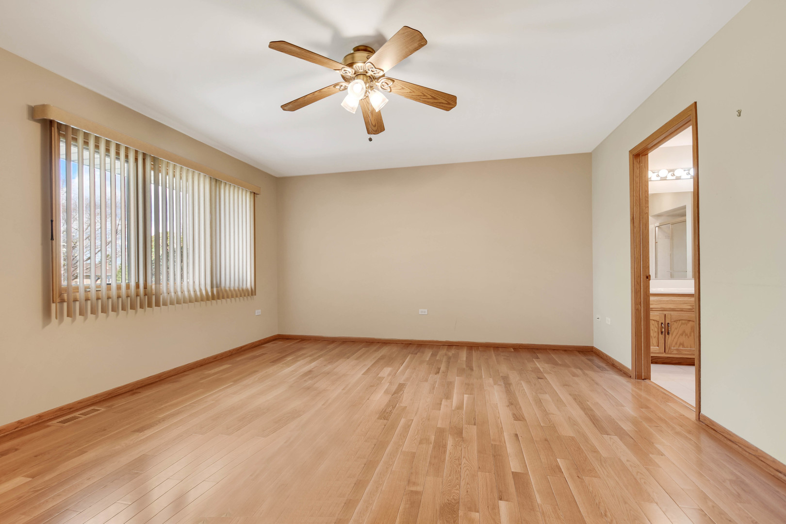 17857 Columbus Court #23, Orland Park, IL 60467