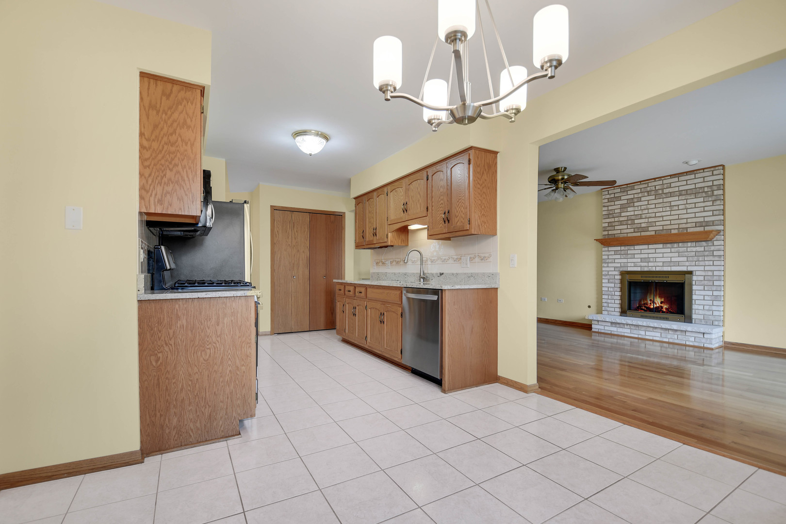 17857 Columbus Court #23, Orland Park, IL 60467