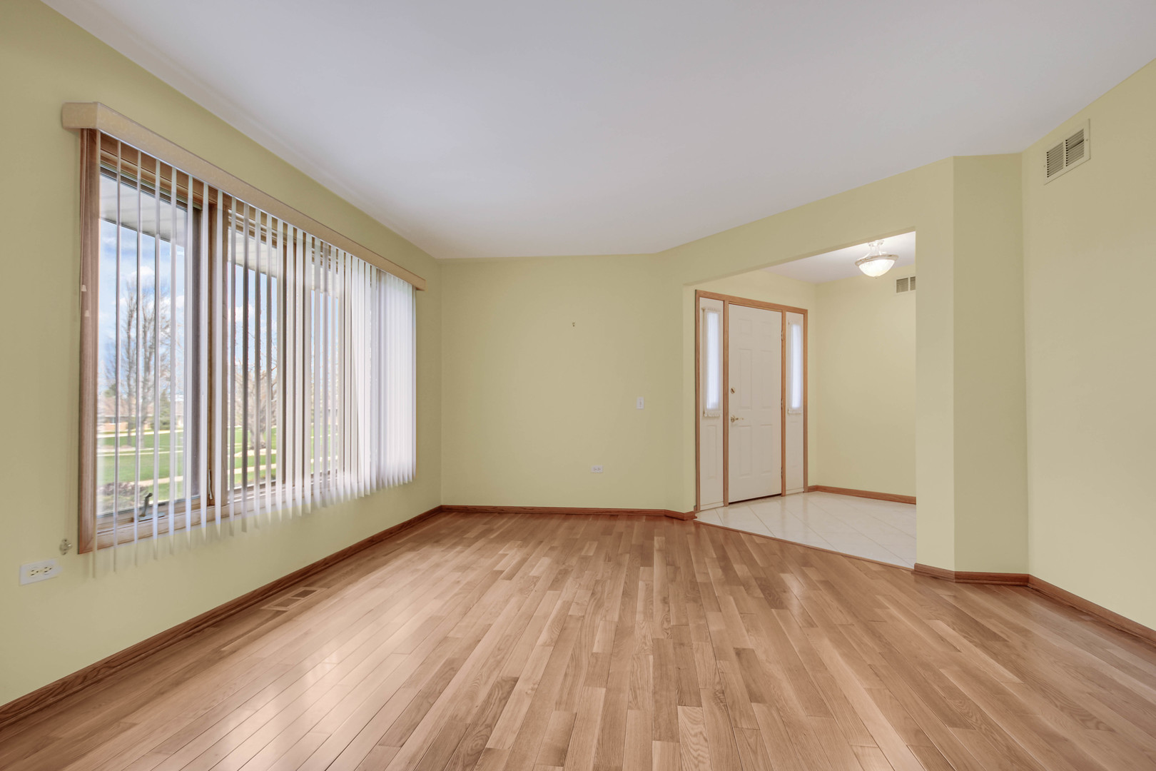 17857 Columbus Court #23, Orland Park, IL 60467