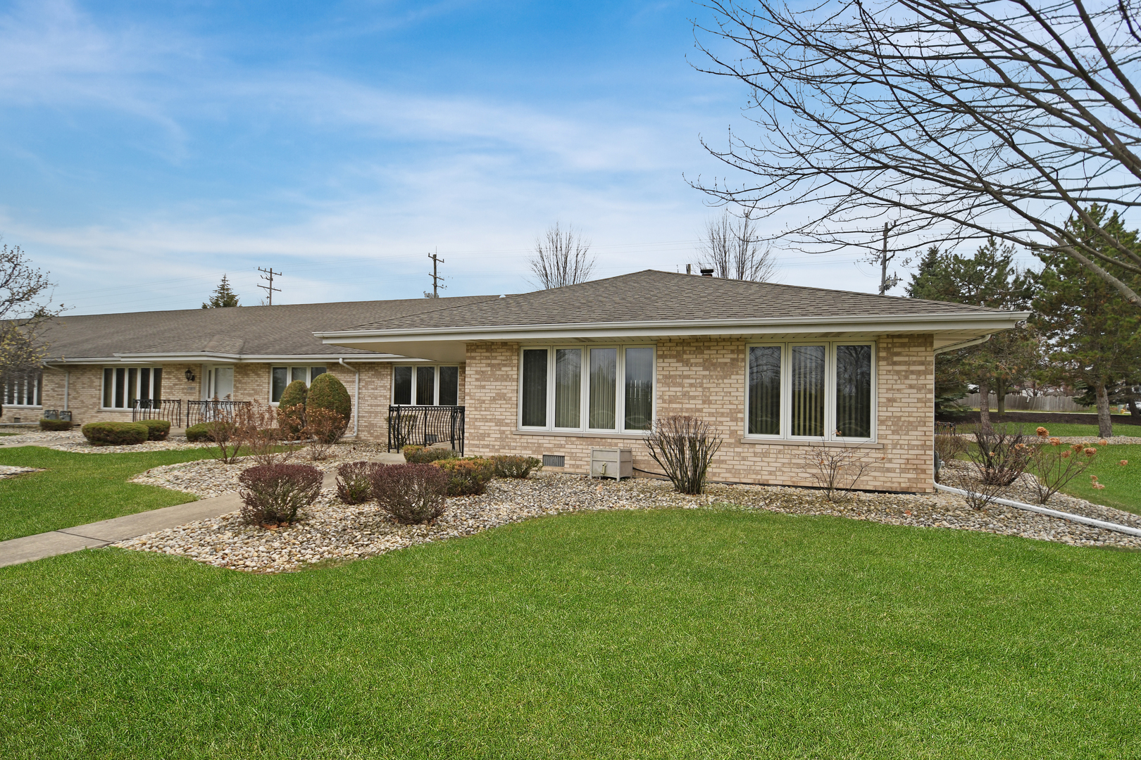 17857 Columbus Court #23, Orland Park, IL 60467