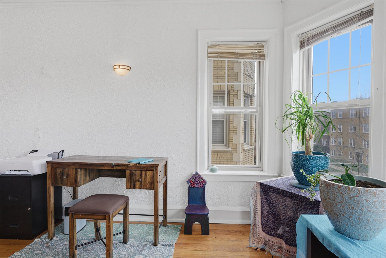 6205 N Oakley Avenue #2, Chicago, IL 60659