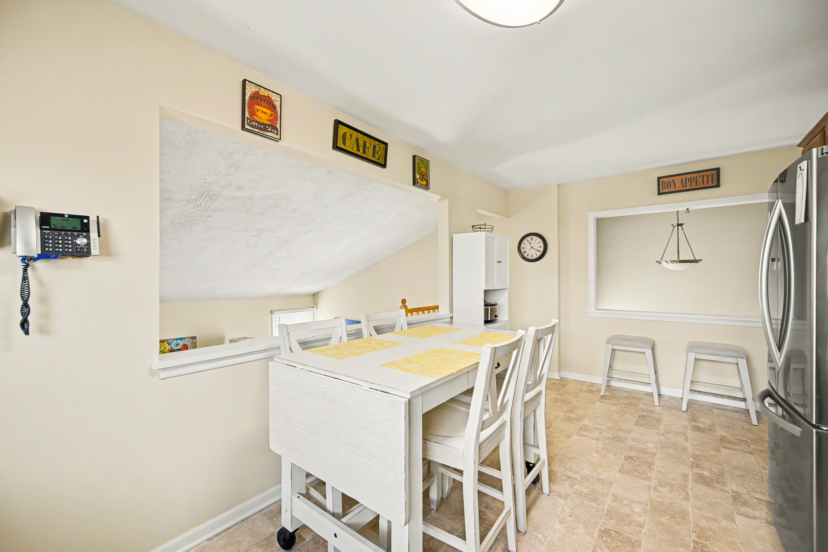 1952 Glenrock Lane, Glendale Heights, IL 60139