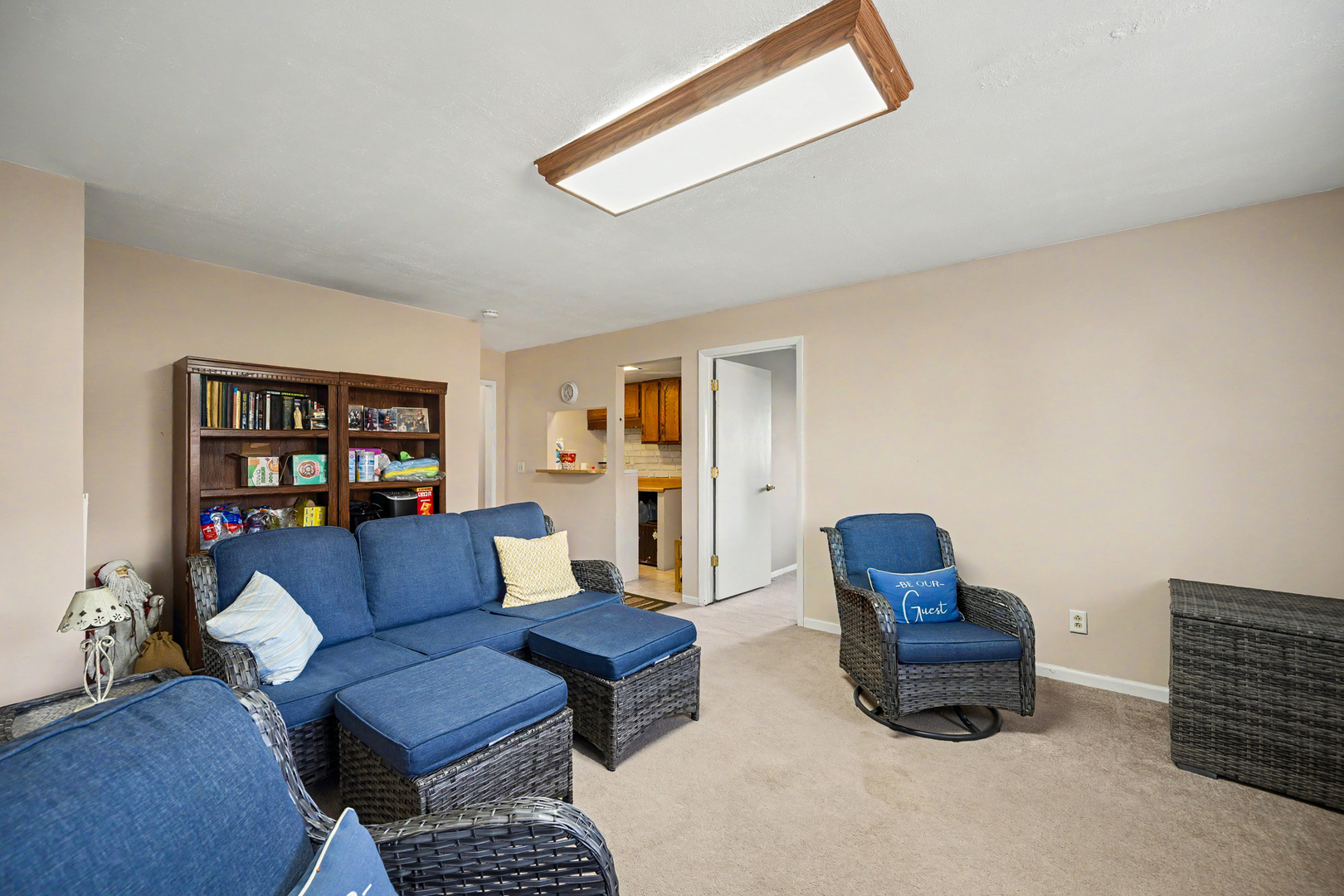 1952 Glenrock Lane, Glendale Heights, IL 60139