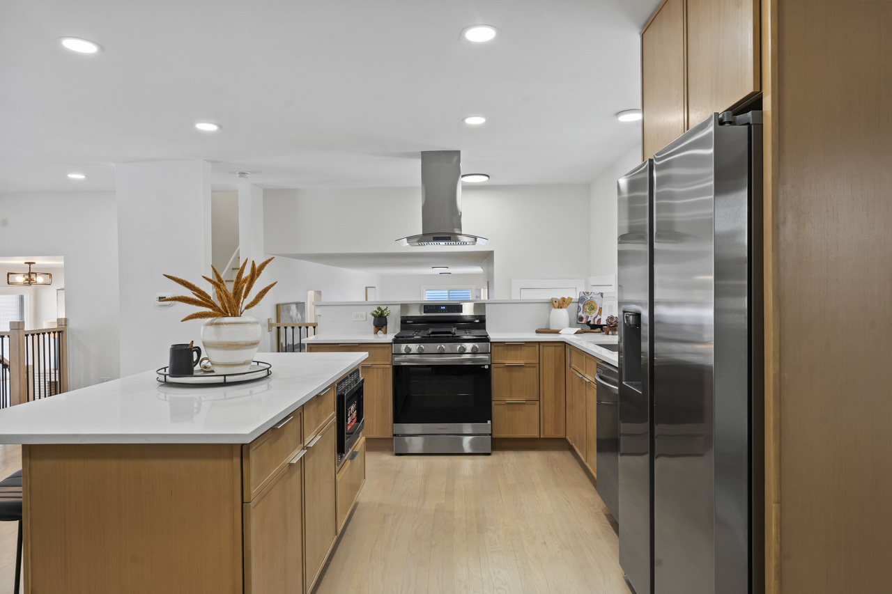 778 Wilson Avenue, Glen Ellyn, IL 60137