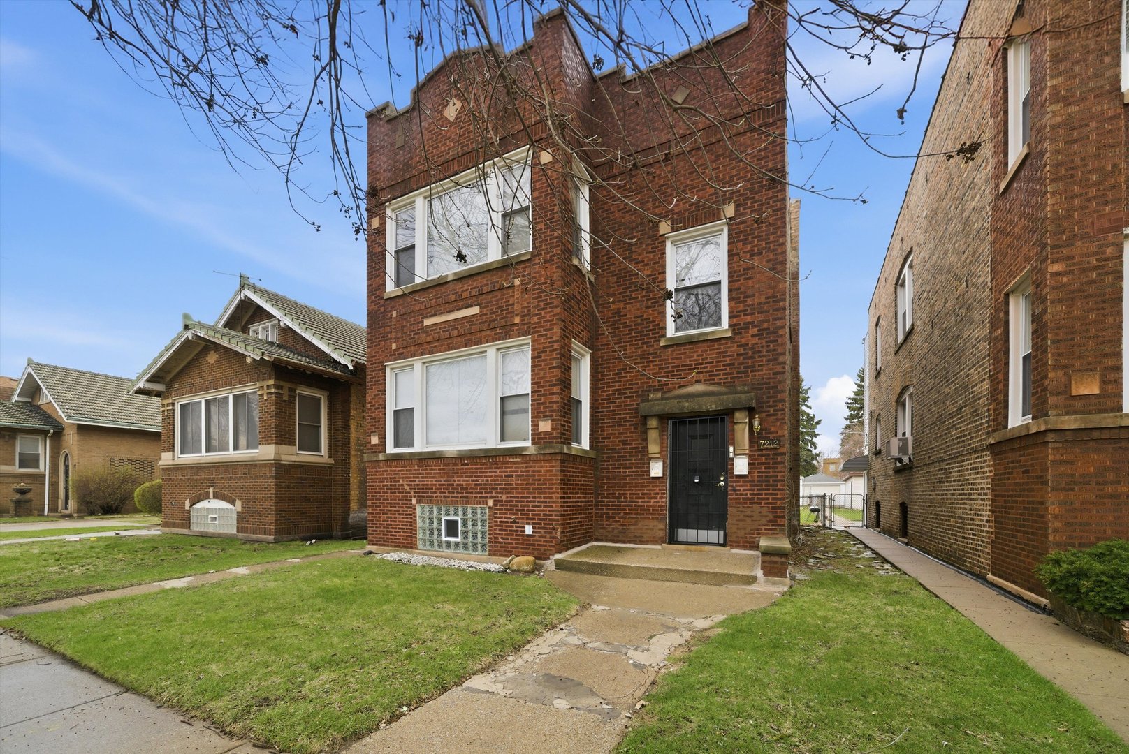 7212 S INDIANA Avenue, Chicago, IL 60619