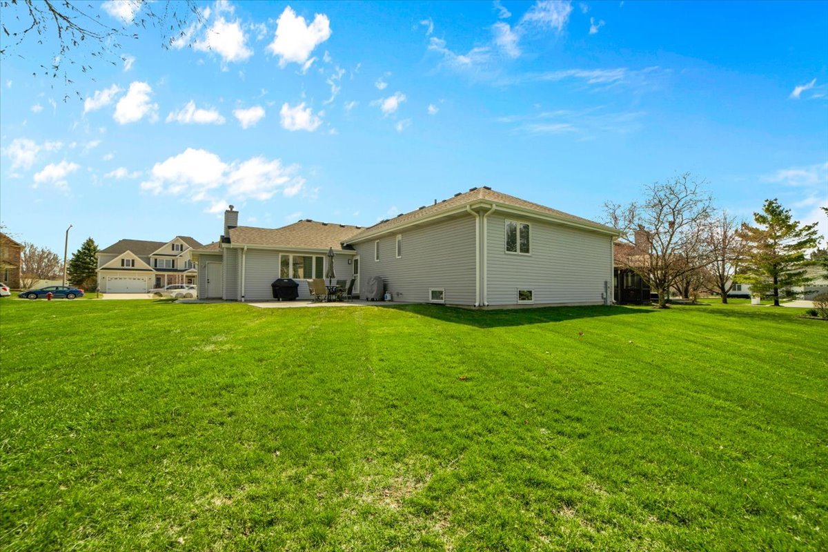 505 Cambridge Lane, Shorewood, IL 60404