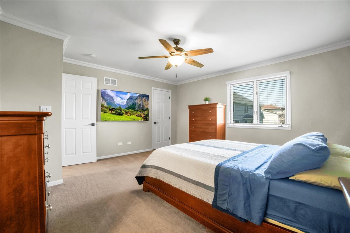 505 Cambridge Lane, Shorewood, IL 60404