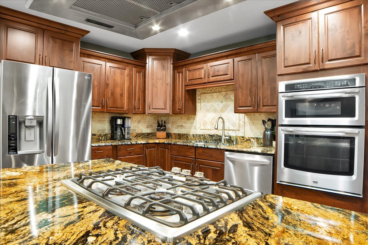 505 Cambridge Lane, Shorewood, IL 60404