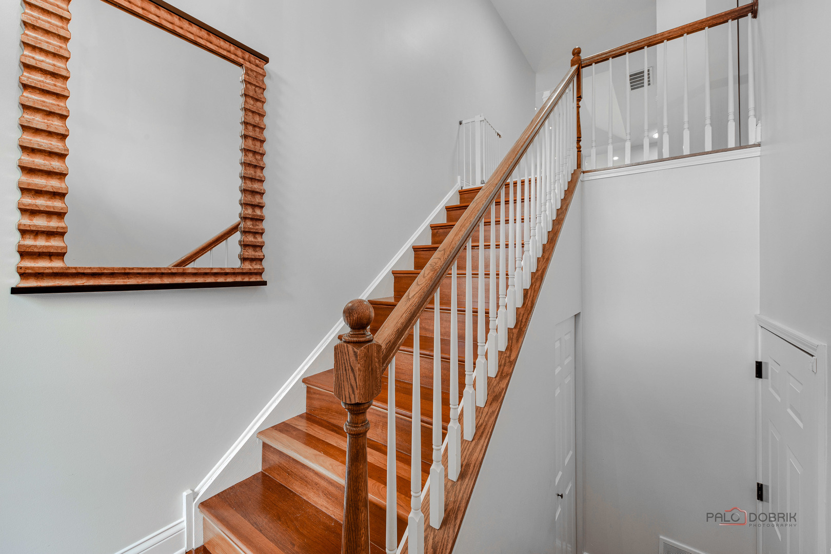 1902 CRENSHAW Circle, Vernon Hills, IL 60061