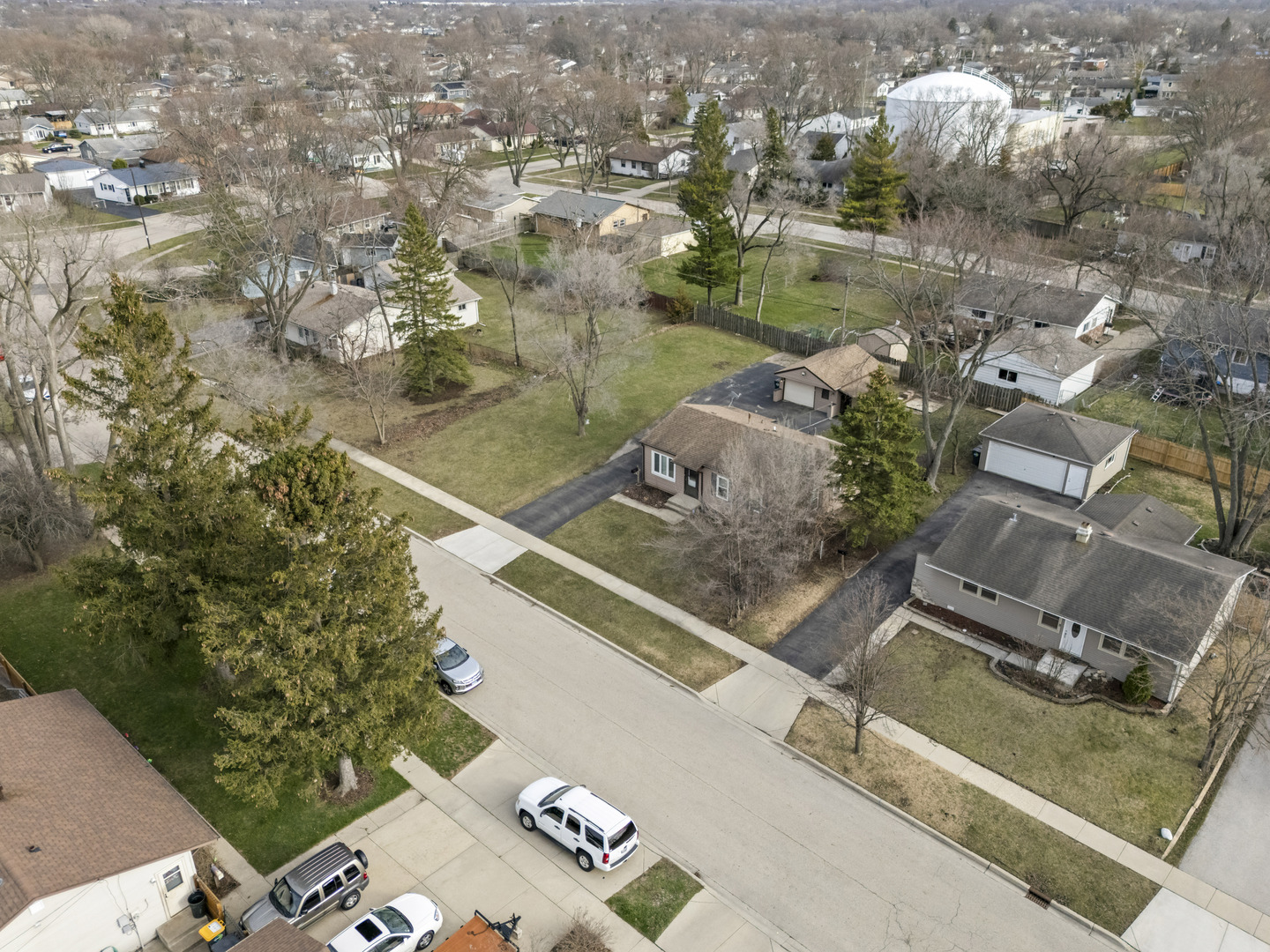 25 Mccabe Drive, Streamwood, IL 60107