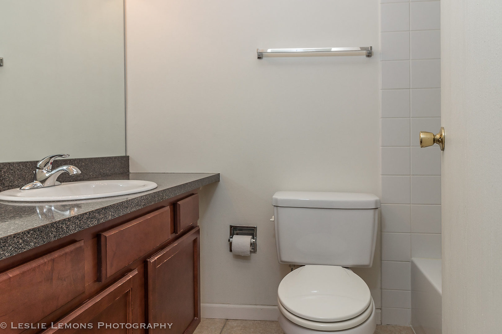 5900 OAKWOOD Drive #4D, Lisle, IL 60532